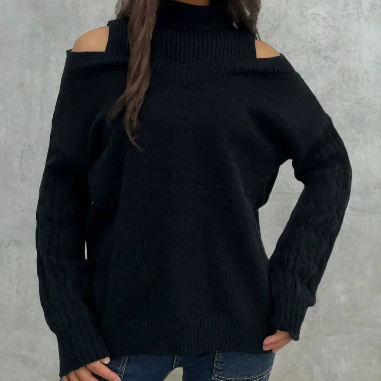 Donna - Maglione spalle scoperte in maglia a cavi - vestibilità rilassata