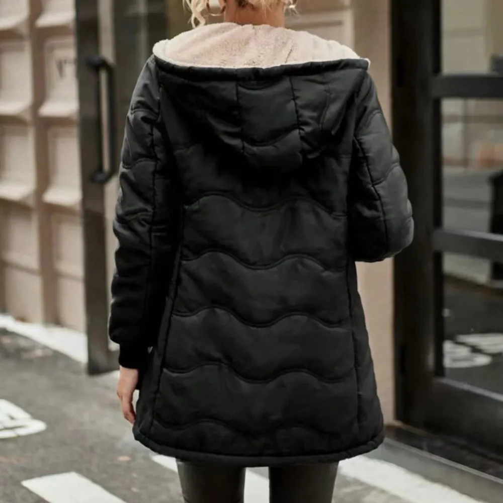 Donna - Trench vestibilità sottile con cappuccio - Design trapuntato