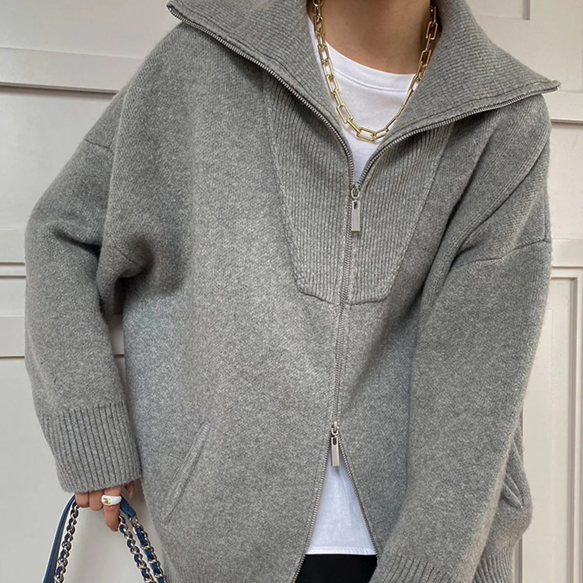 Donna - Cardigan oversize in maglia di lana - Zip frontale
