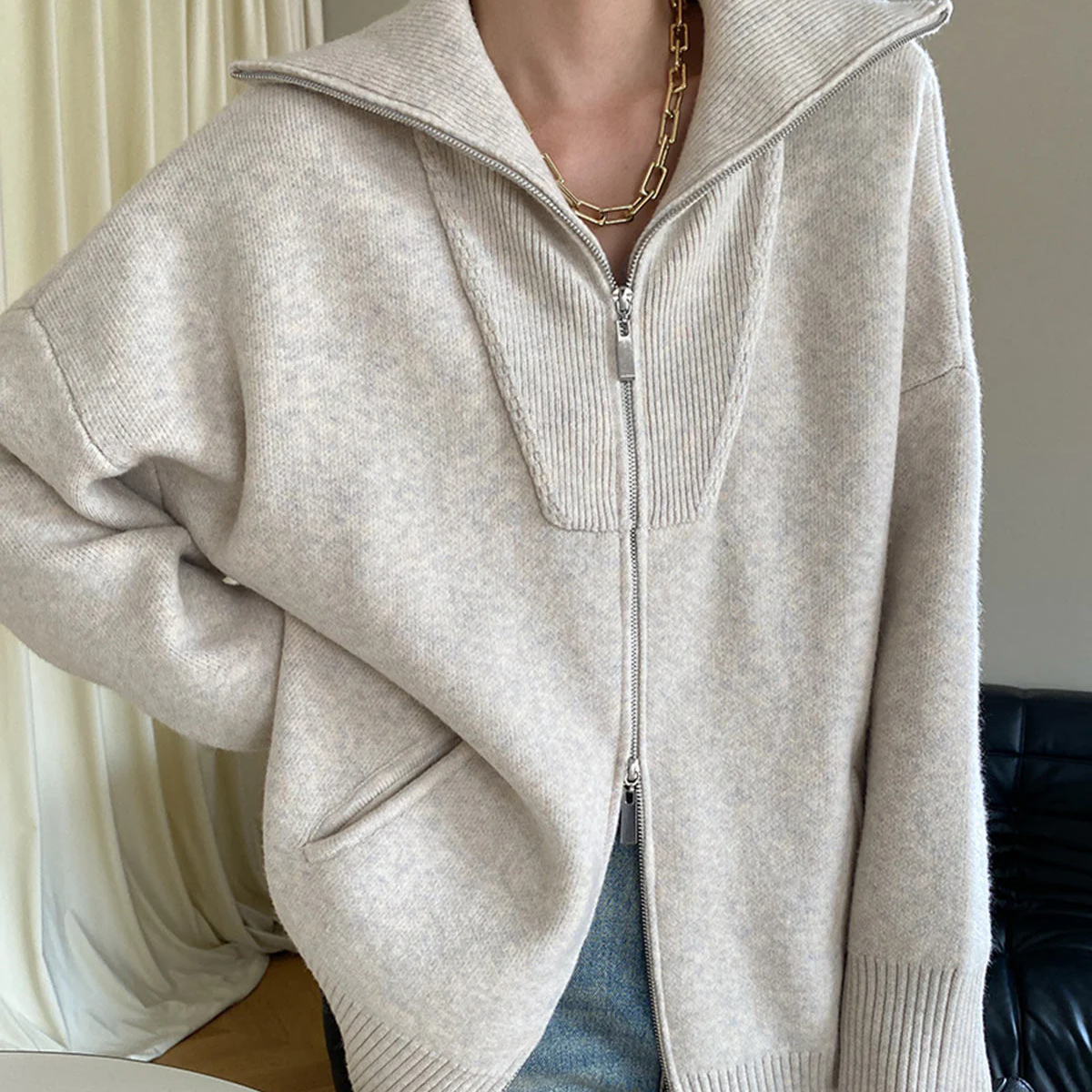 Donna - Cardigan oversize in maglia di lana - Zip frontale