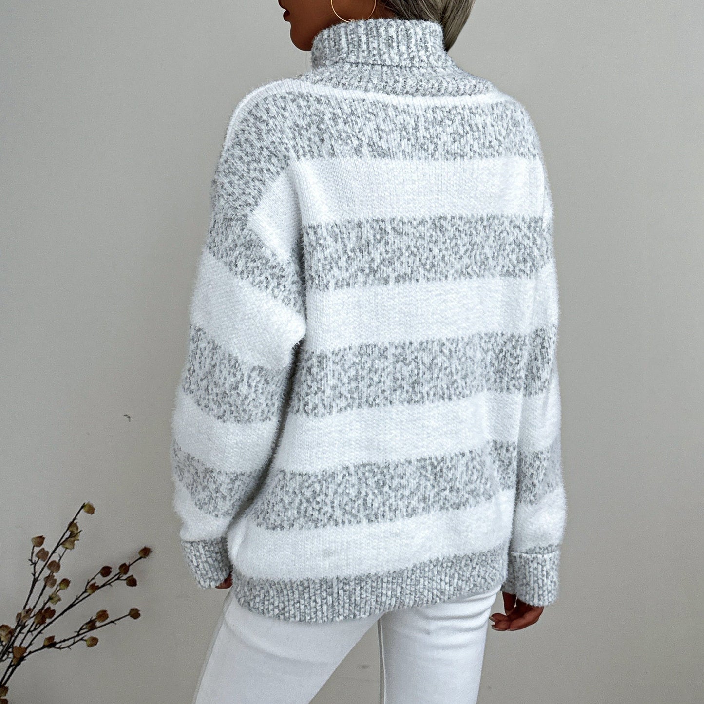 Donna - Maglione dolcevita a righe grigio - Stile accogliente